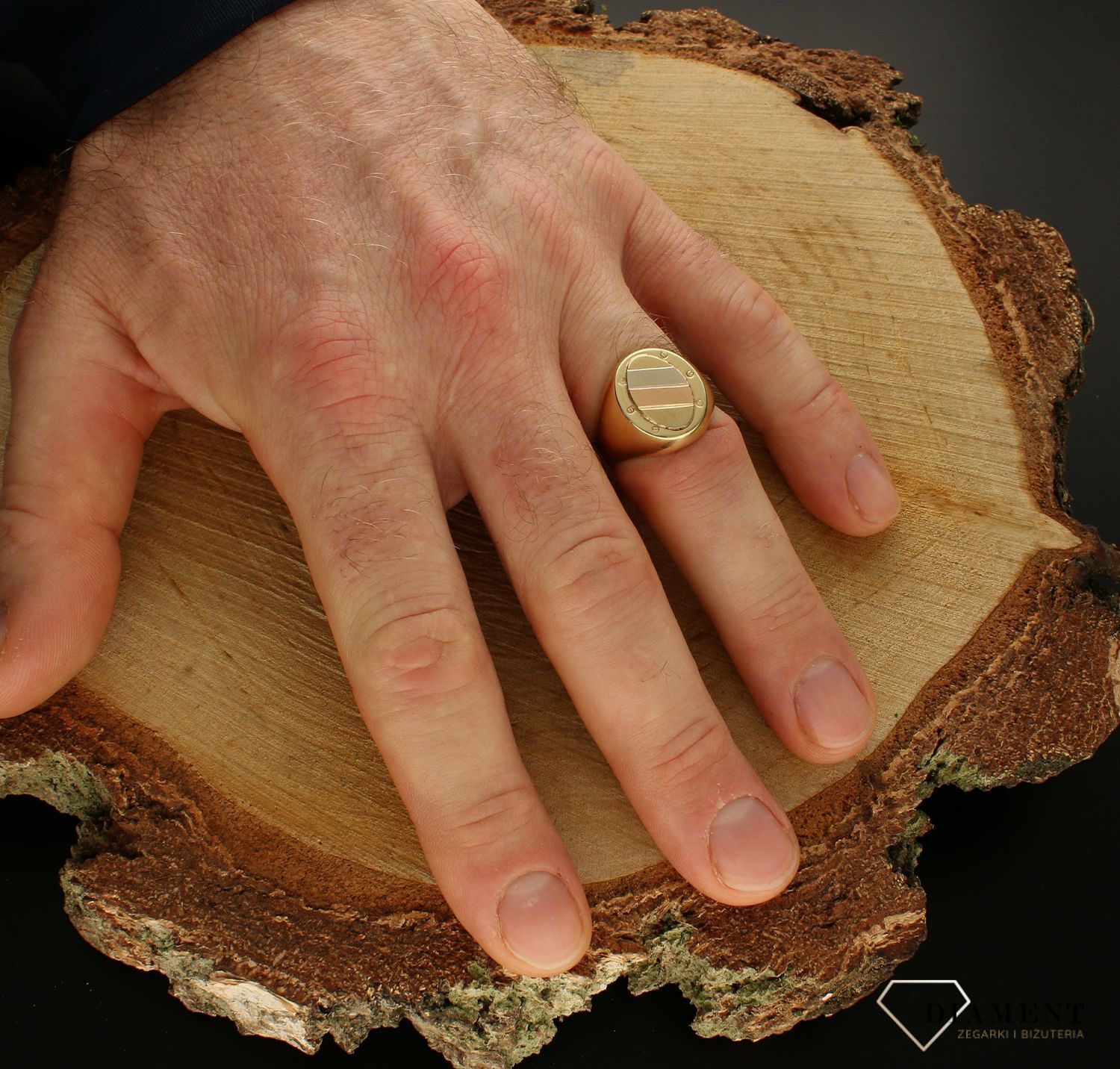 Złoty sygnet 585 owalny z grawerowaniem DIA-PRS-8873-585.jpg