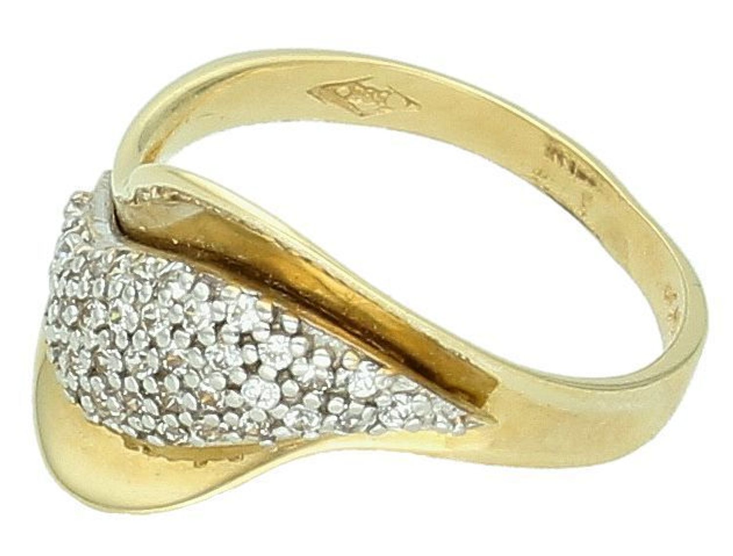 Złoty pierścionek łezka z cyrkonii próba 585, DIA-PRS-8920-585. Złoty pierścionek wykonany z najwyższej jakości złota próby 585. Biała cyrkonia dodaje mu subtelnego blasku, a złota oprawa 1.jpg