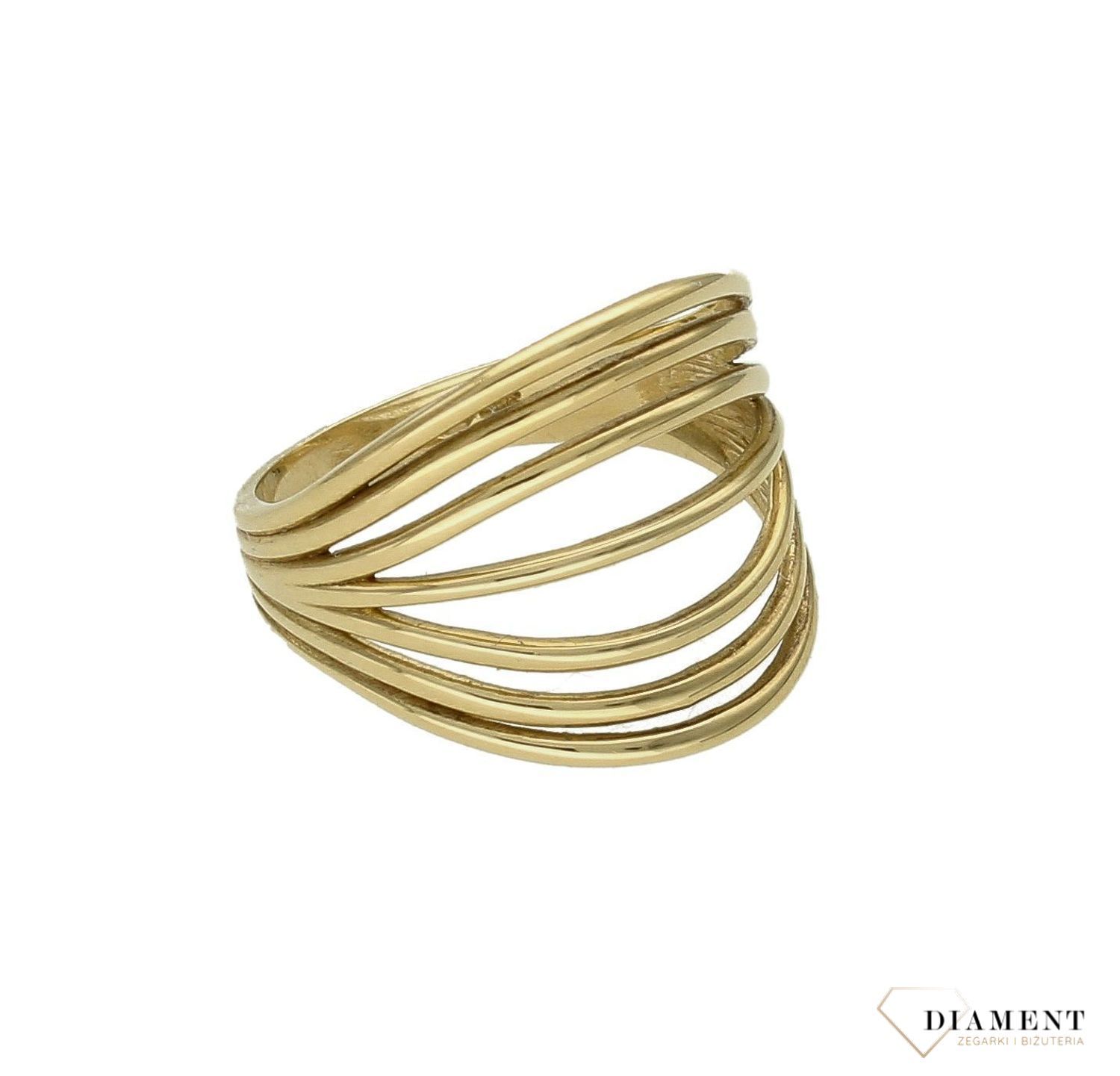 Pierścionek szeroki złoty damski 333 DIA-PRS-9158-333. Taki prezent podkreśli piękno wyjątkowych momentów zaręczyn, rocznic, ju (4).jpg