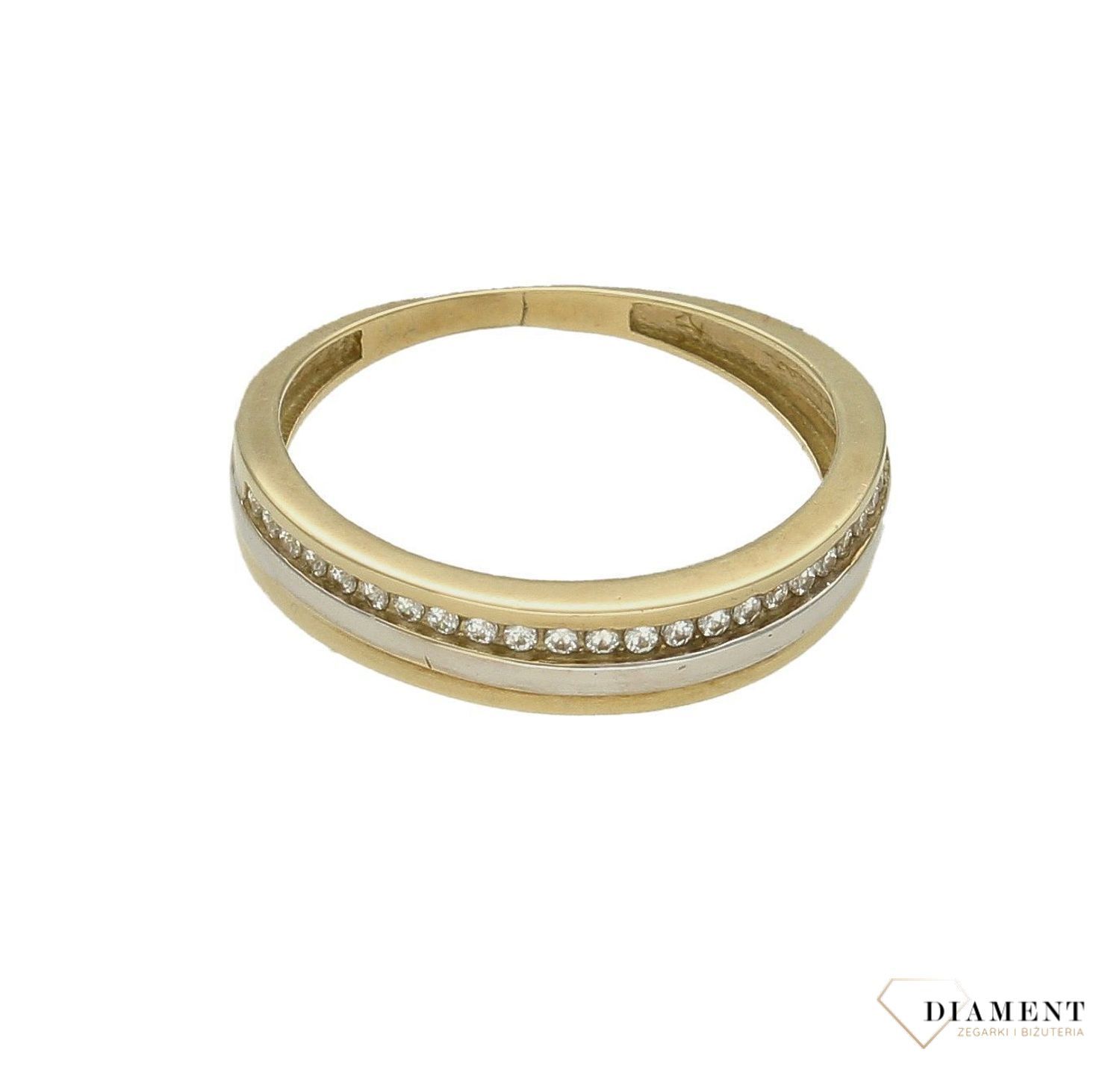 Złoty pierścionek damski obrączka z cyrkoniami 333 DIA-PRS-9203-333.  Złoty pierścionek  świetnie się sprawdzi na prezent z okaz (4).jpg