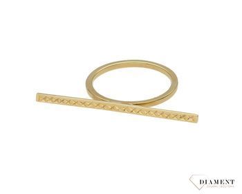 Złoty pierścionek podłużny 585 rozmiar 15 DIA-PRS-9281-585. Złoty pierścionek w nietypowej odsłonie świetnie się sprawdzi na pre (2).jpg