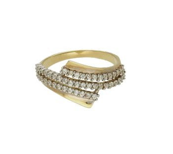 Złoty pierścionek 585 bogato zdobiony cyrkoniami DIA-PRS-9292-585. Złoty pierścionek w nietypowej odsłonie świetnie się sprawdzi na prezent z okazji urodzin, imienin czy rocznicy ślubu. Pierścionek został wykonany z wysokiej (4).jpg