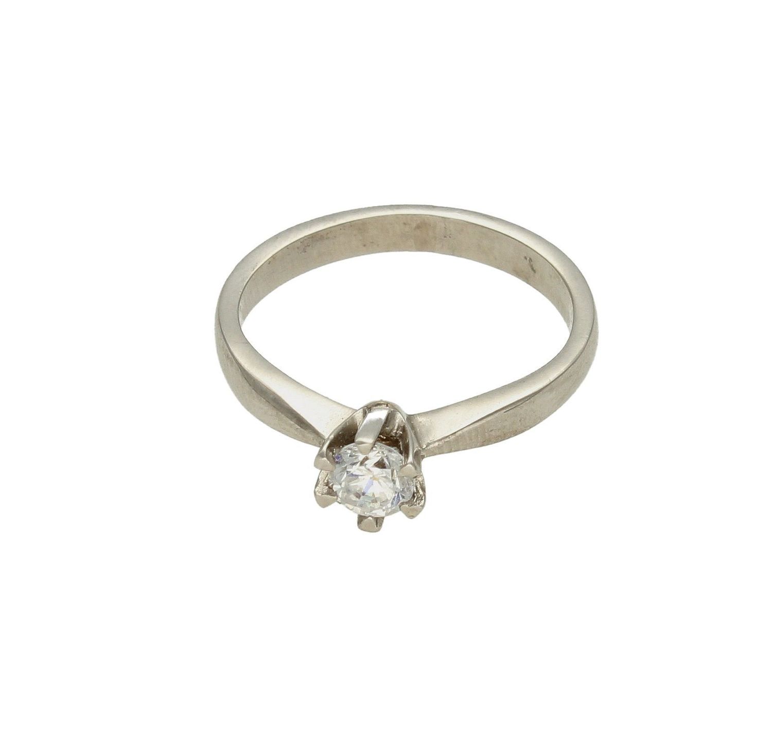 Złoty pierścionek damski Białe złoto Zaręczynowy wzór rozmiar 16 DIA-PRS-9344-585 to złoty damski pierścionek wykonany z wysokiej próby białego złota 585. Idealna biała cyrkonia we wzorze zaręczynowym nadają pierścionkowi nowo (1).jpg