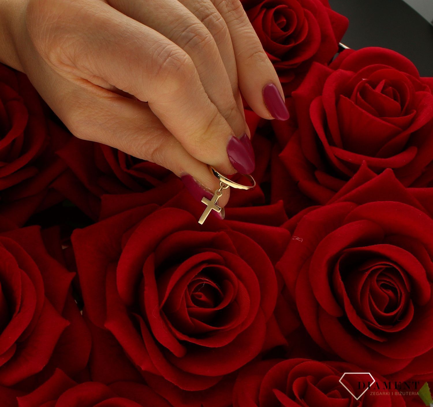 Złoty pierścionek damski 585 z zawieszką Krzyż rozmiar 10 DIA-PRS-9358-585. Pierścionek na prezent z okazji jubileuszu, rocznicy (2).jpg