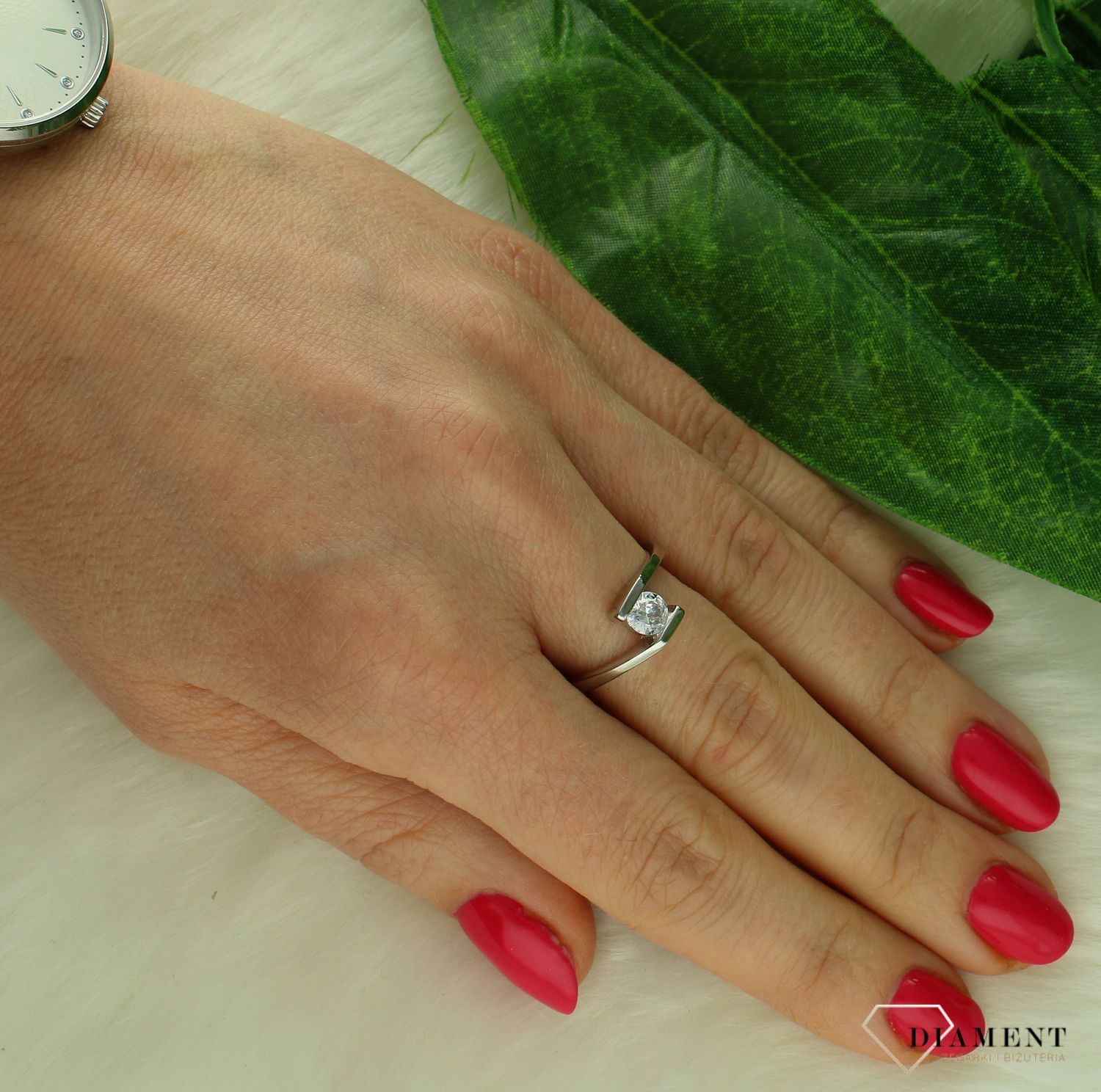 Srebrny pierścionek damski 925 z cyrkonią DIA-PRS-9619-925.jpg