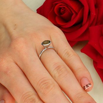 Srebrny pierścionek 925 z kwarcem dymnym – owalne oczko DIA-PRS-KWARC-925 owal.jpg