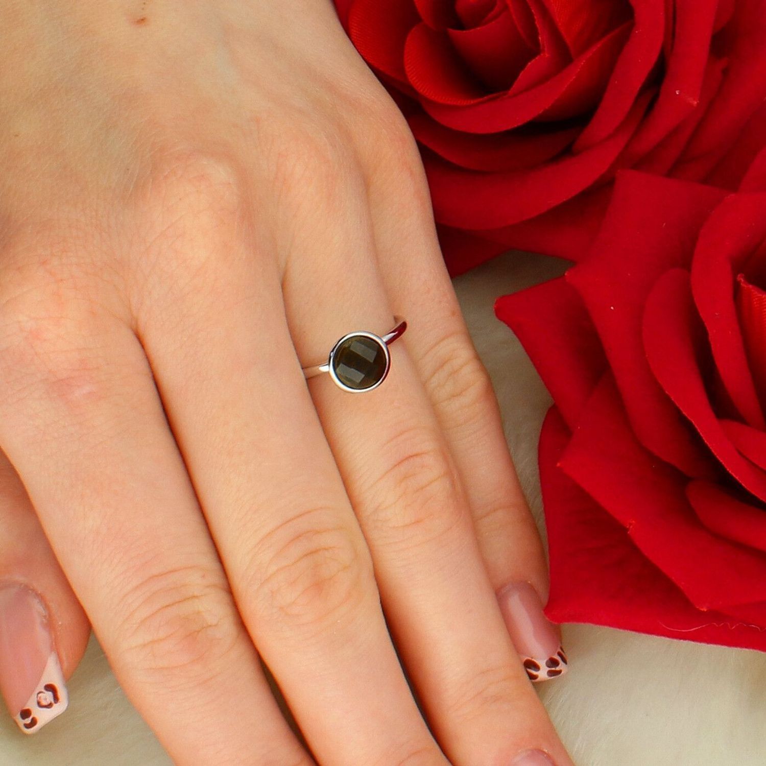Srebrny pierścionek 925 z kwarcem dymnym – okrągłe oczko DIA-PRS-KWARC2-925 Ag 925.jpg