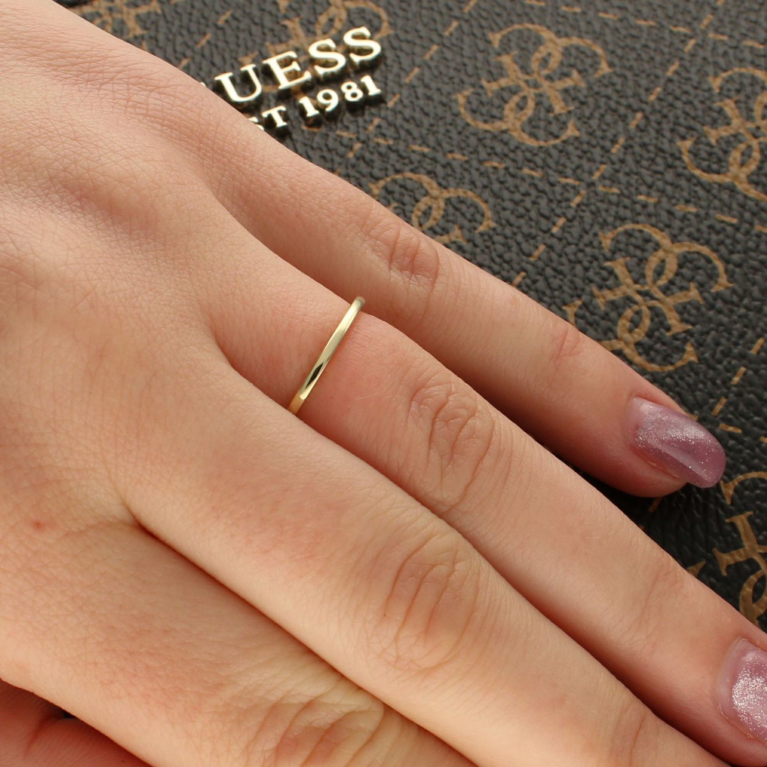 Złoty pierścionek  pasmo cyrkonii DIA-PRS-PI3866-333.jpg