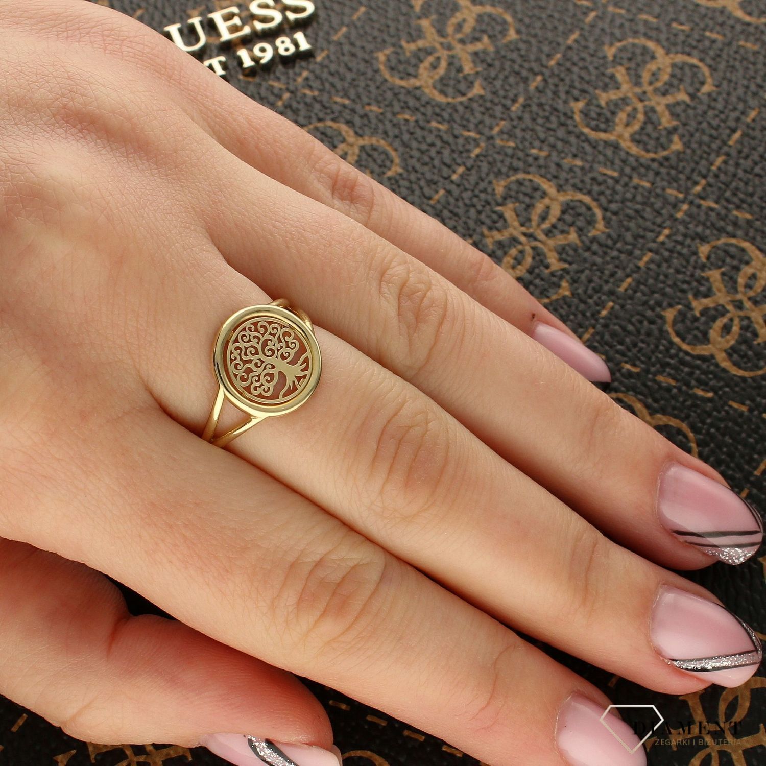 Złoty pierścionek 'Rozłożyste drzewo' DIA-PRS-PI5256-333.jpg