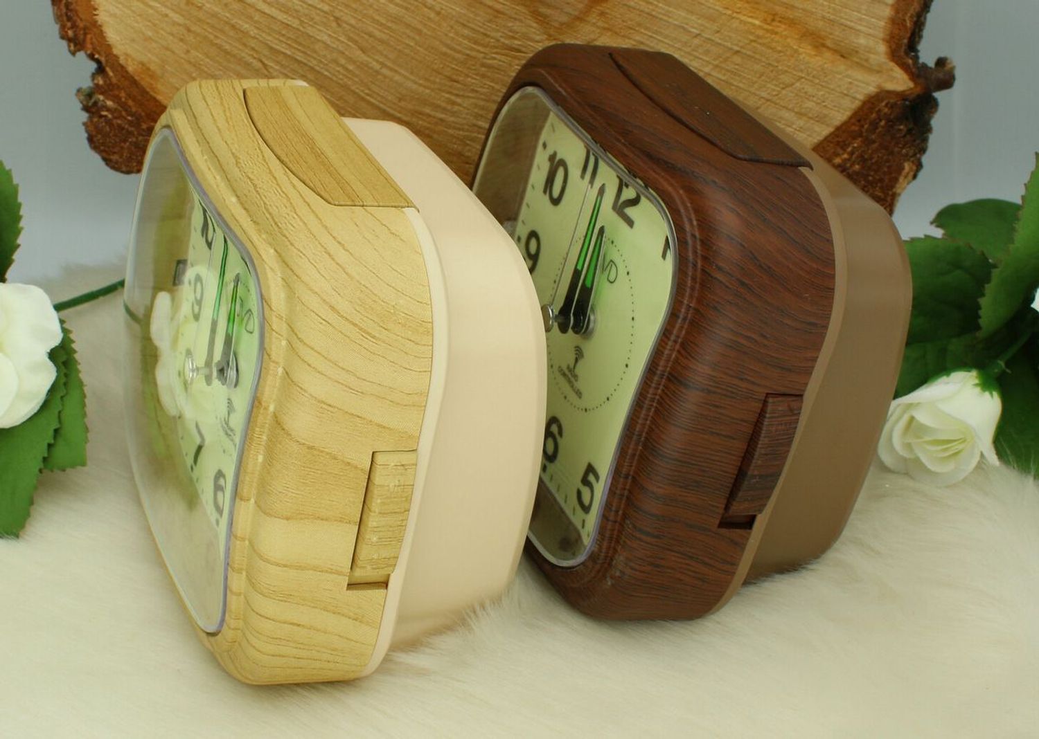 Budzik JVD RB1603.2 – radiowo sterowany, prostokątny, jasne drewno, alarm, powtarzanie budzenia.jpg