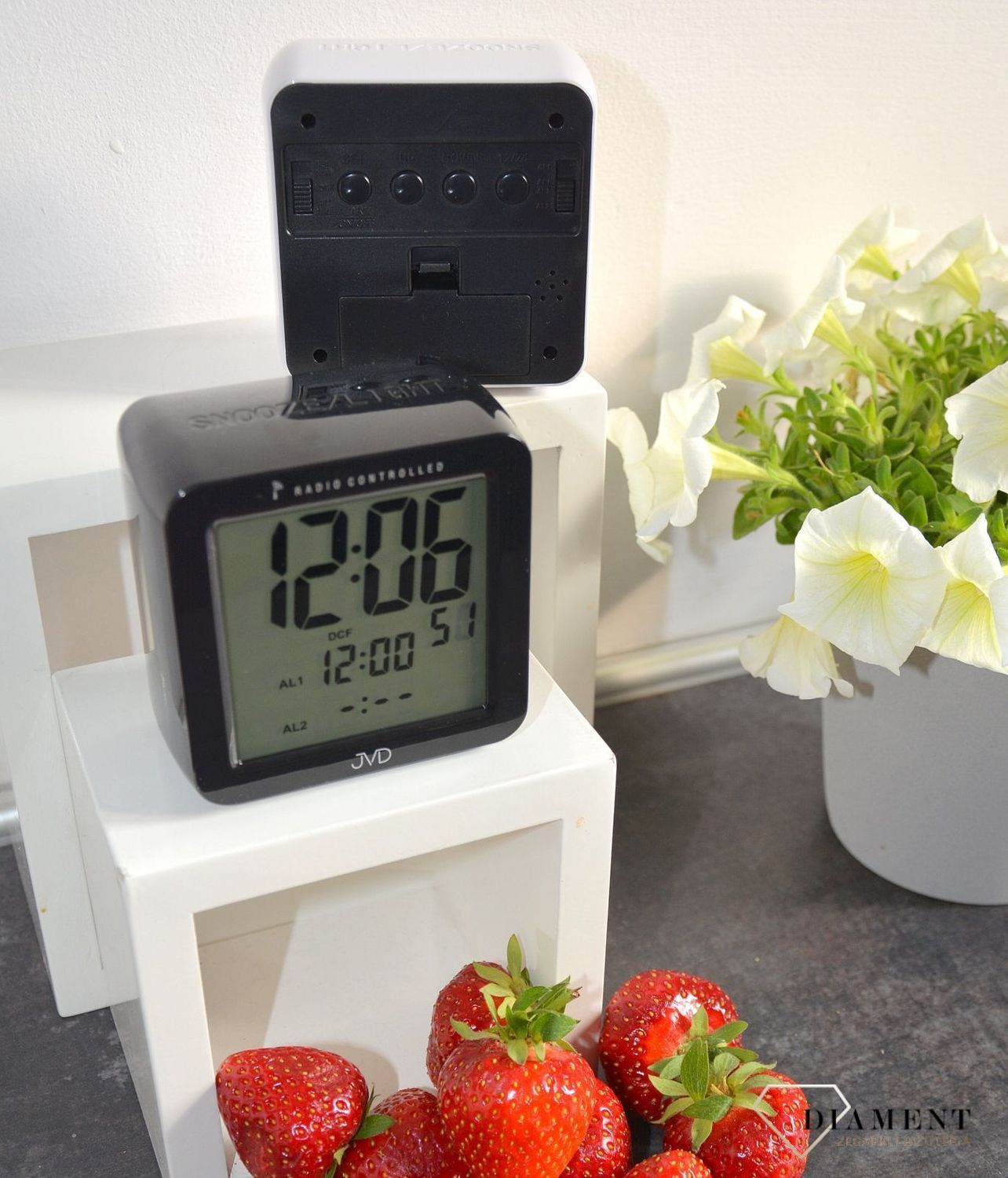 Budzik cyfrowy sterowany radiem RB26 Czarny Radiocontrol RB26.1.jpg