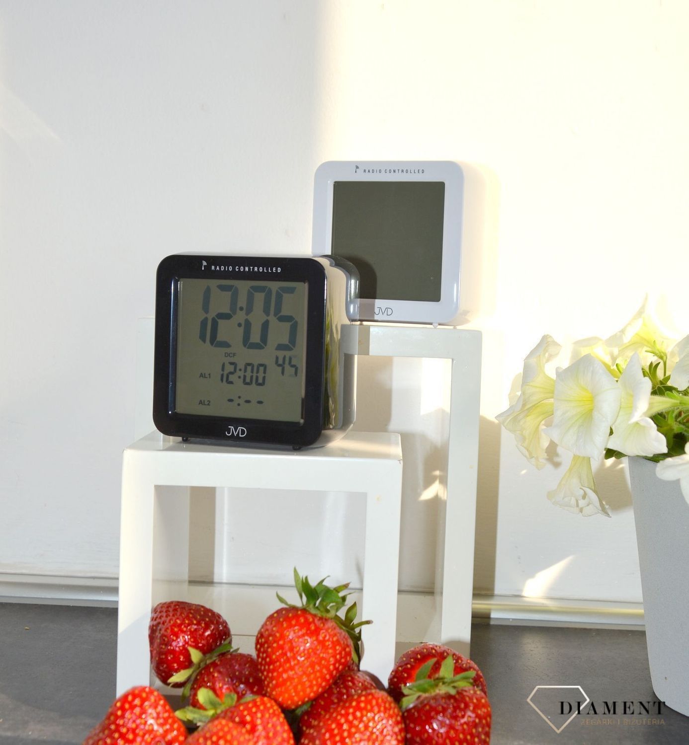 Budzik cyfrowy sterowany radiem RB26 Czarny Radiocontrol RB26.1.jpg