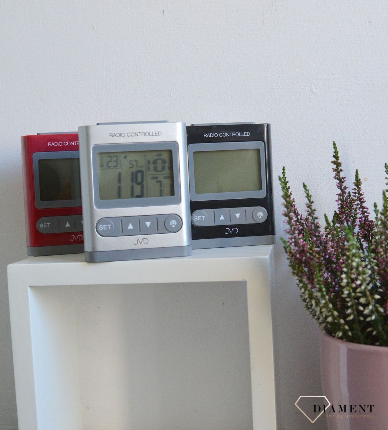 budzik cyfrowy sterowany falami radiowymi, szary budzik.jpg