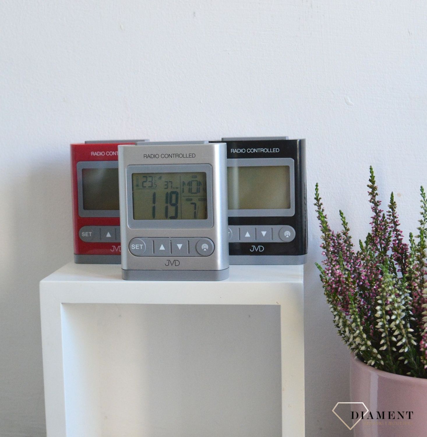 Budzik Radio Controlled czerwony RB31.2, 5 alarmów, Zegar sterowany radiowo. Możliwość powieszenia na ścianie. RB31.2.jpg