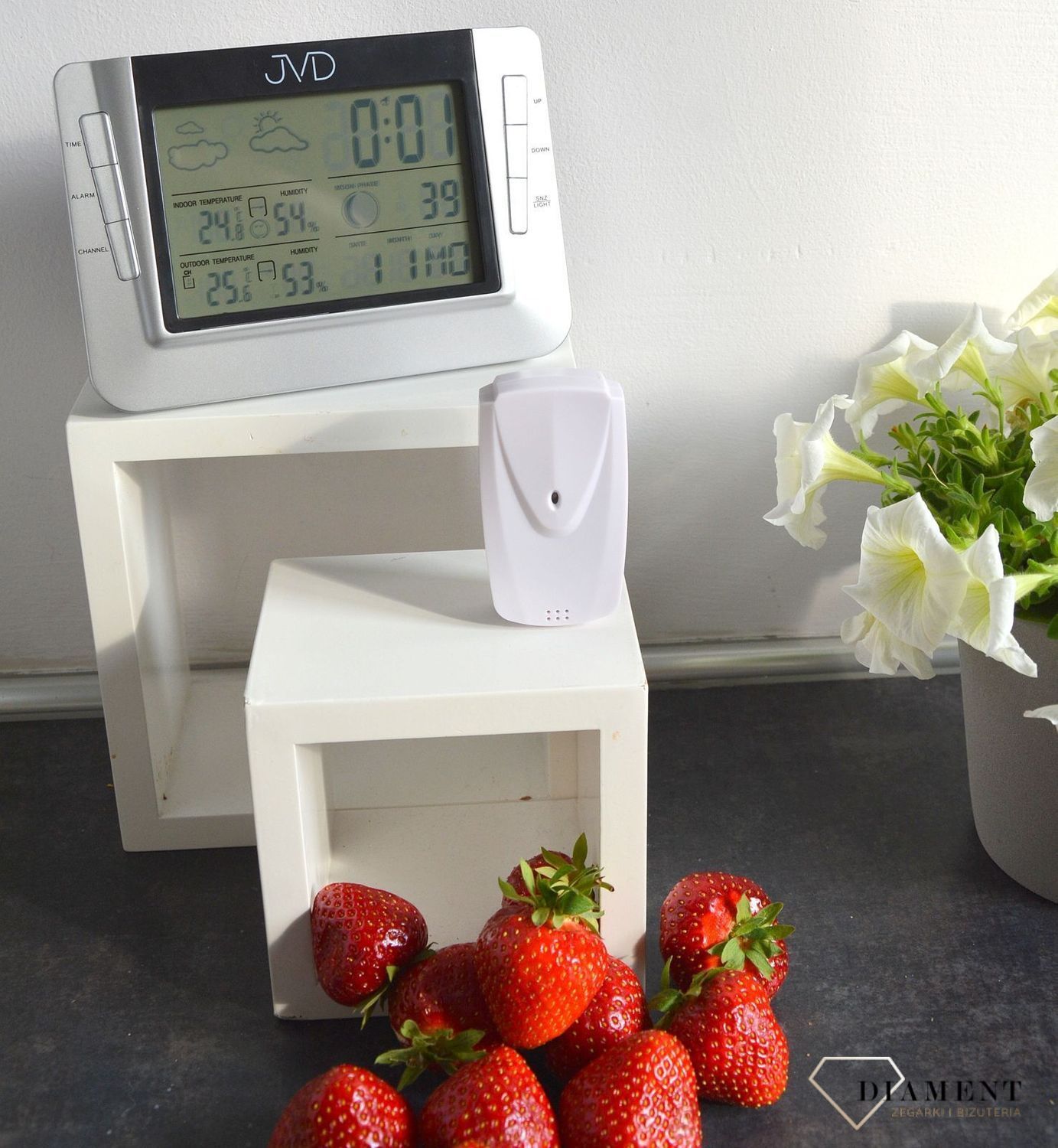 Stacja pogody JVD srebrna z fazami księżyca RB608.jpg