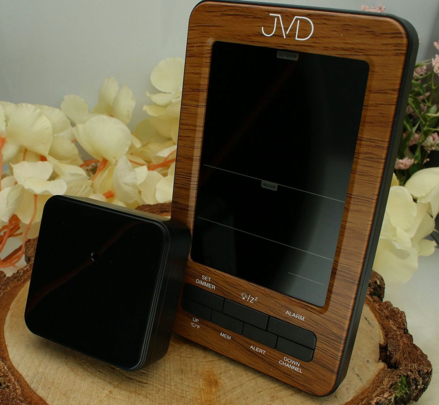 Stacja pogody JVD RB6687.2 – zegar radiowy, termometr, higrometr, budzik, drewno.jpg