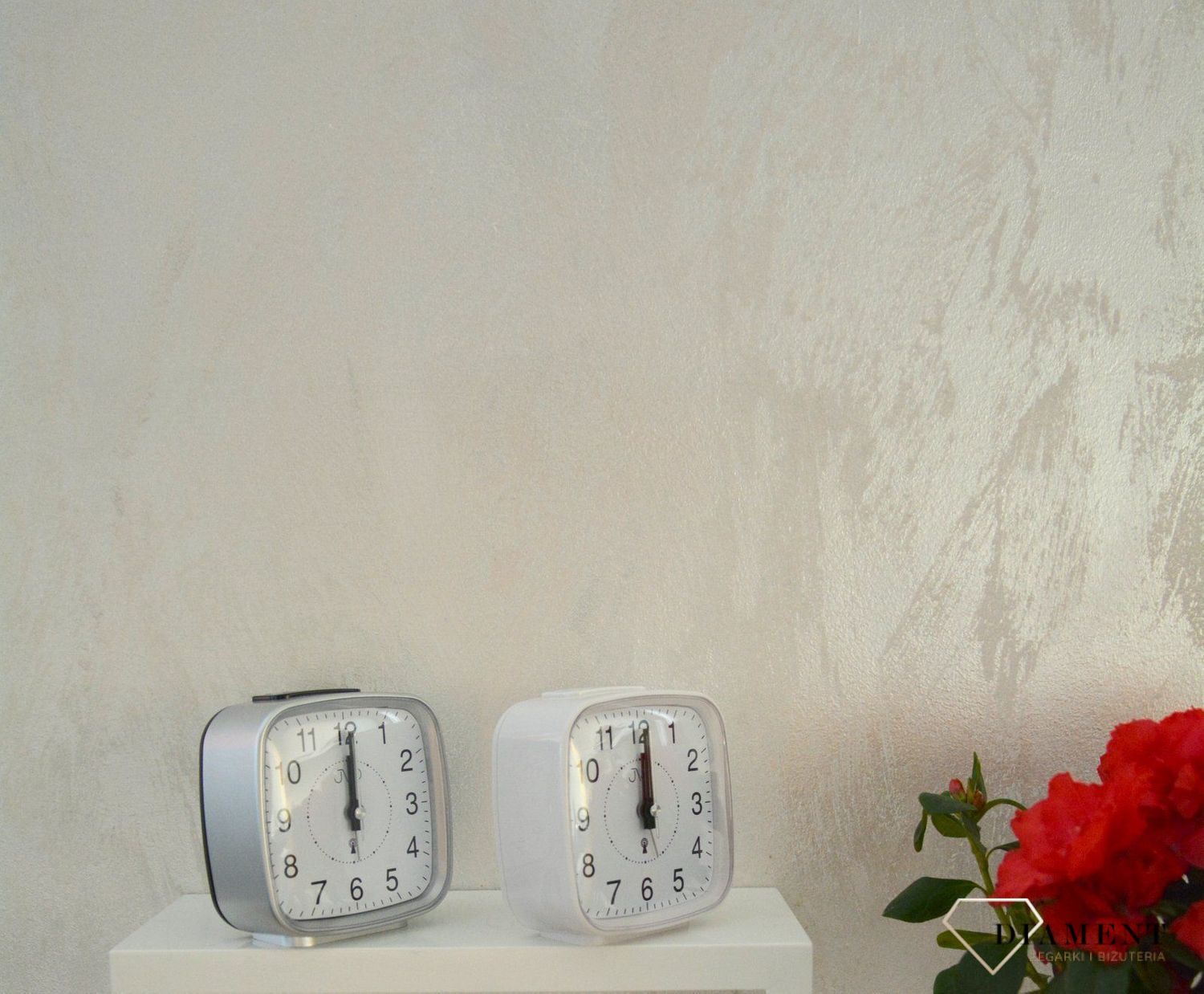 Budzik sterowany radiowo JVD biały RB862.1.jpg