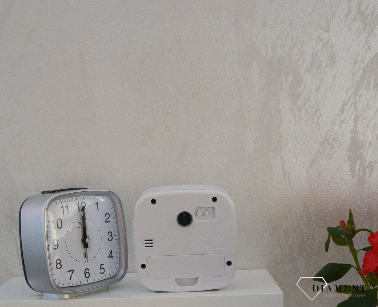 Budzik sterowany radiowo JVD biały RB862.1.jpg