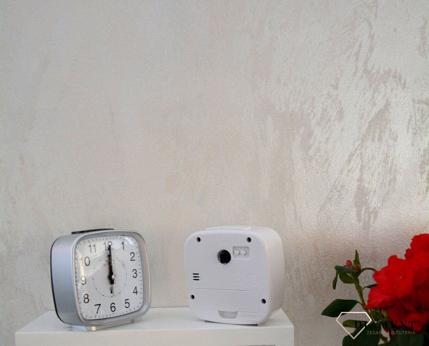 Budzik sterowany radiowo JVD biały RB862.1.jpg