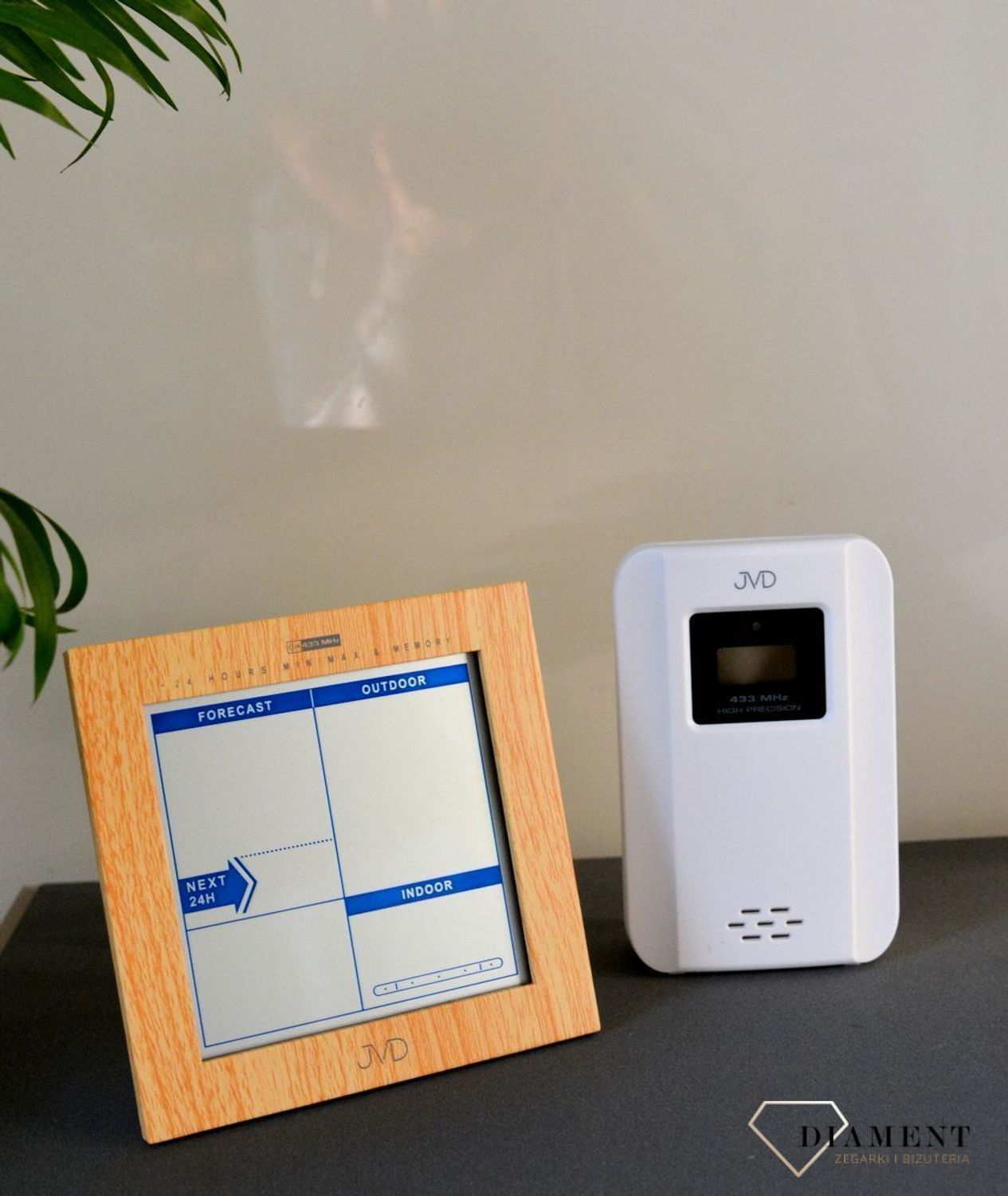 Stacja pogody JVD elektroniczna radiocontrol Jasny Brąz z czujnikiem zewnętrznym RB9233.1.jpg