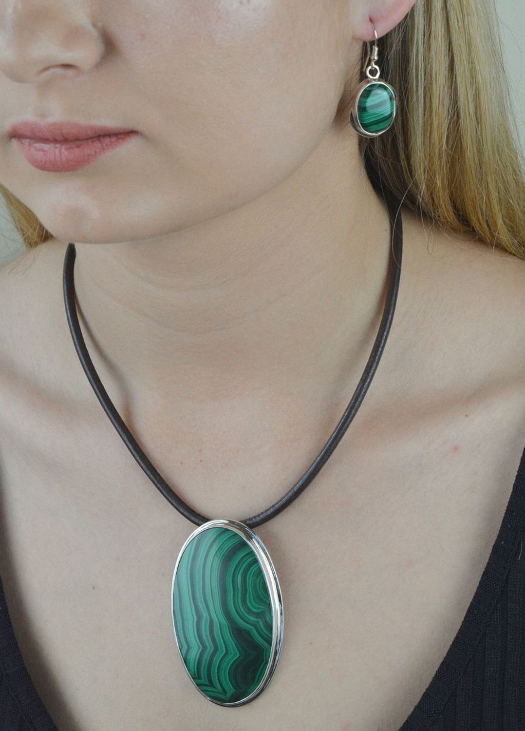 Naszyjnik brązowy skórzany Rzemień 4 mm DIA-RZE-5583-925. Naszyjnik brązowy. Naszyjnik skórzany rzemień. Rzemień brązowy skórzany. Naszyjnik rzemień damski, młodzieżowy. Naszyjnik rzemień na prezent (1).jpg