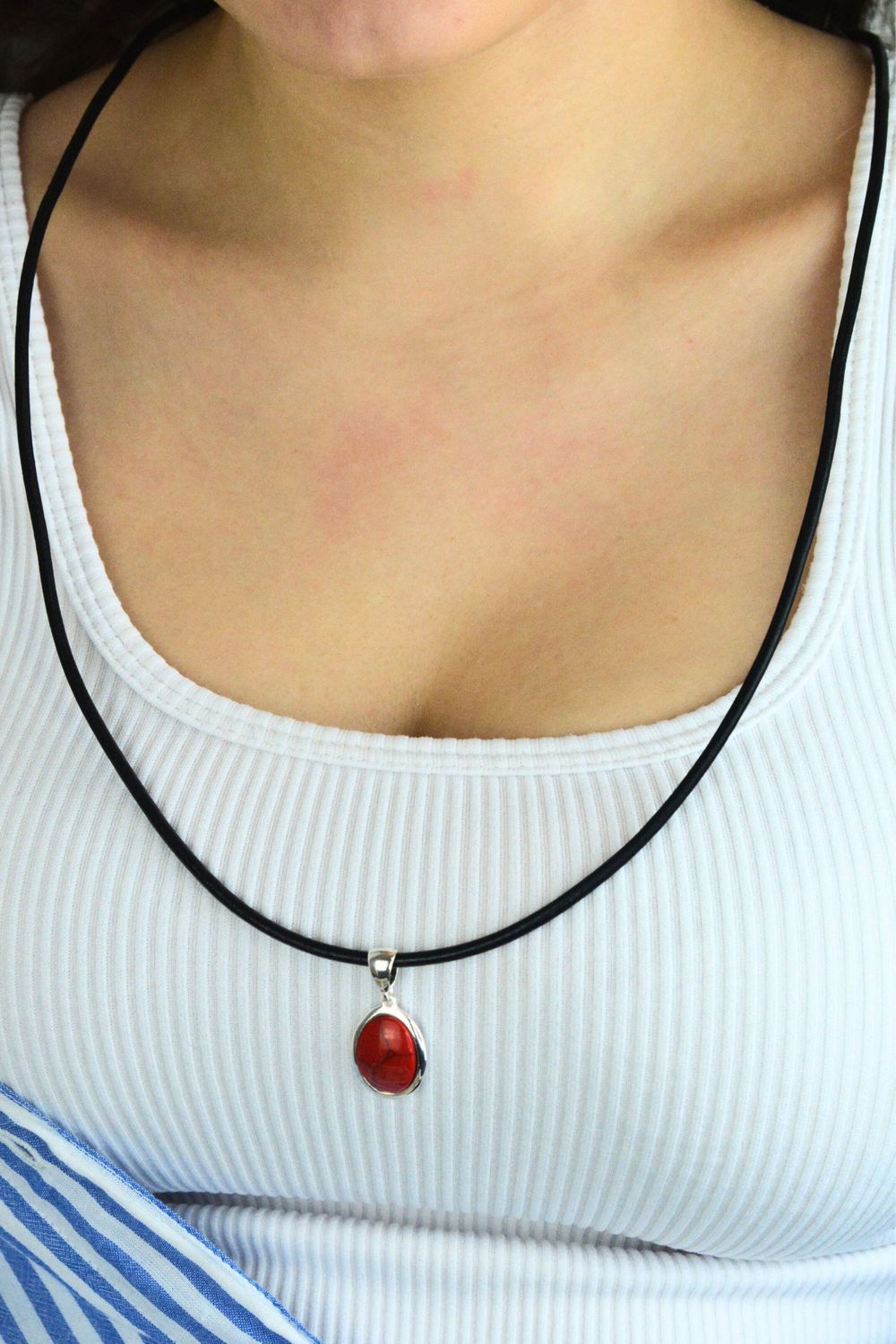 Rzemień skórzany czarny 3 mm ze srebrnym zapięciem 925 – 75 cm.jpg