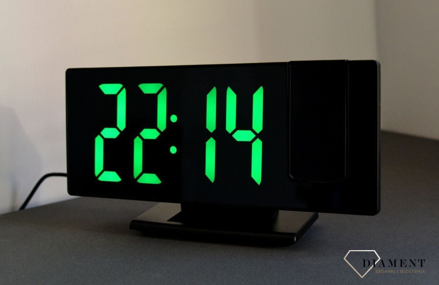 Budzik cyfrowy JVD z projektorem SB3618.1.  Budzik cyfrowy JVD. Budzik z cyframi JVD. Budzik z projektorem. Budzik z termometrem. Idealny budzik na biurko, do sypialni. Budzik na prezent..jpg