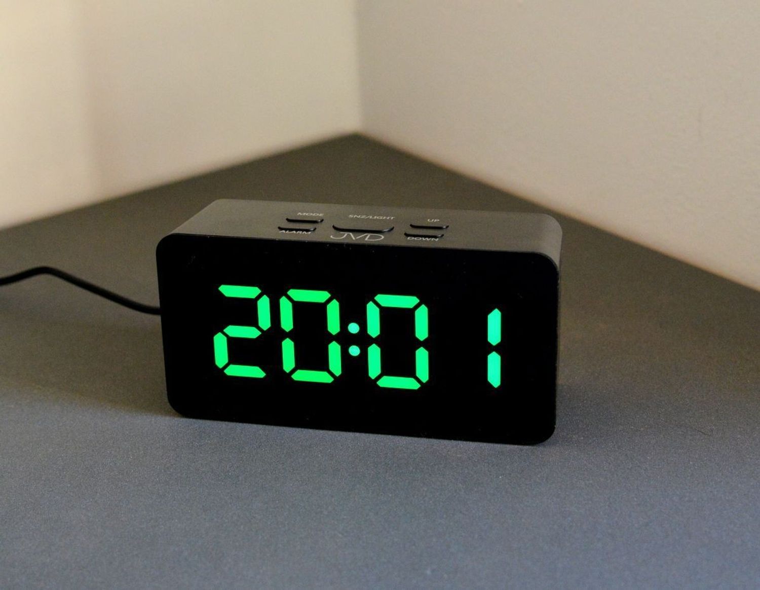 Budzik cyfrowy JVD z termometrem SB3658.1 zielone cyfry.  ✓ Zegary cyfrowe ✓Zegary z temperaturą ✓ Zegary na biurko✓ Gwarancja najniższej ceny✓ Grawer 0zł✓Zwrot 30 dni✓Negocjacje Zapraszamy.jpg