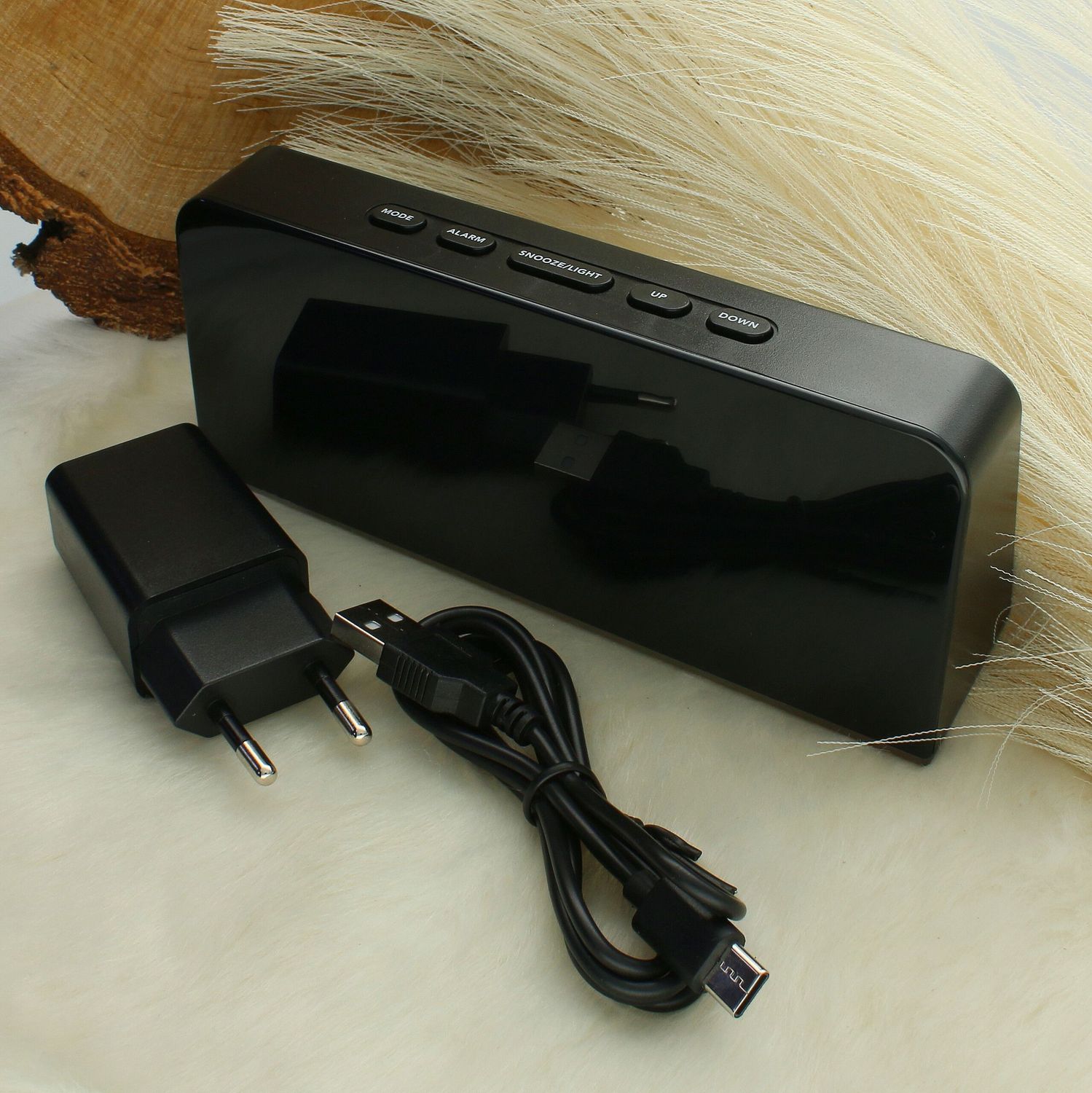 Budzik cyfrowy JVD SB8033.4 LED – 3 alarmy, Data, Tryb 1224h - Wersja Angielska podświetlane.jpg