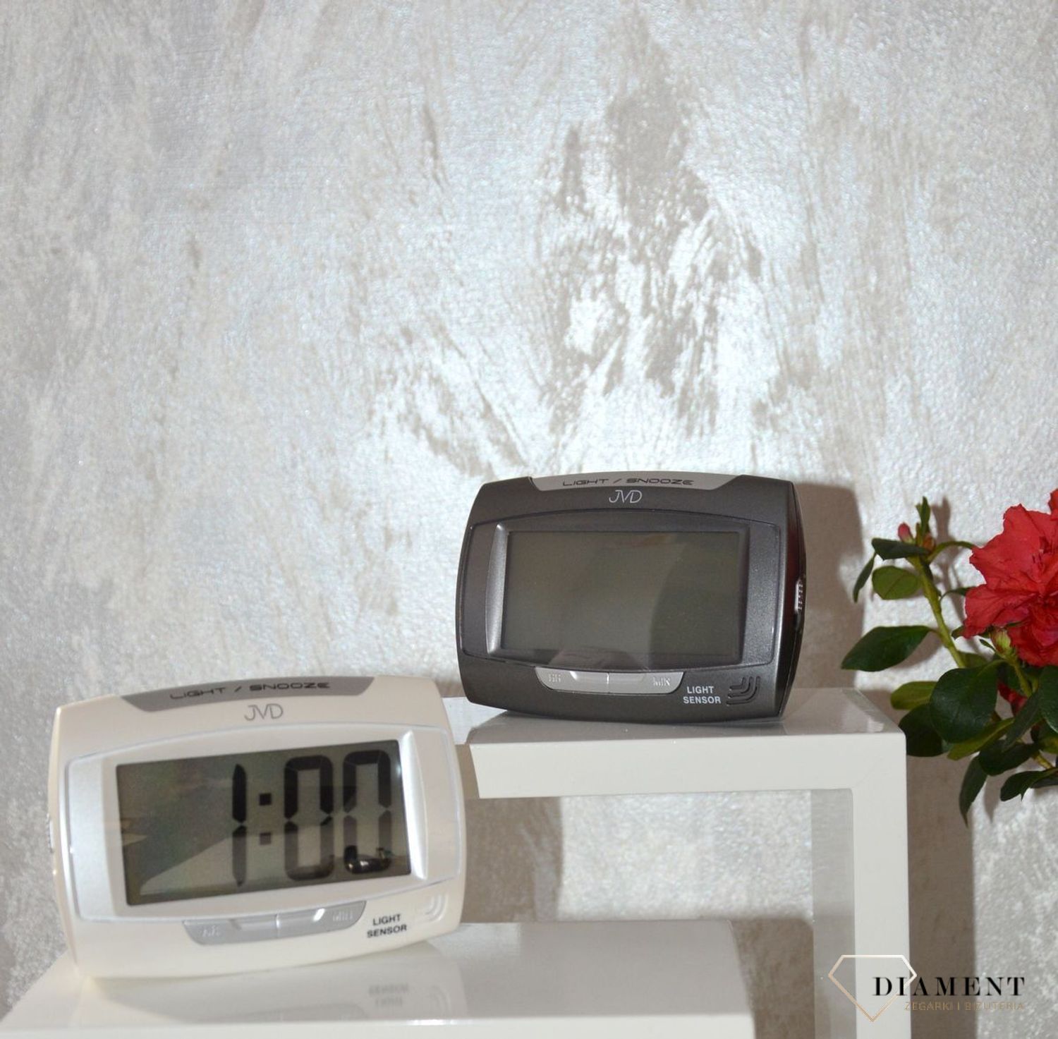 Budzik z wyświetlaczem marki JVD SB91.9.jpg