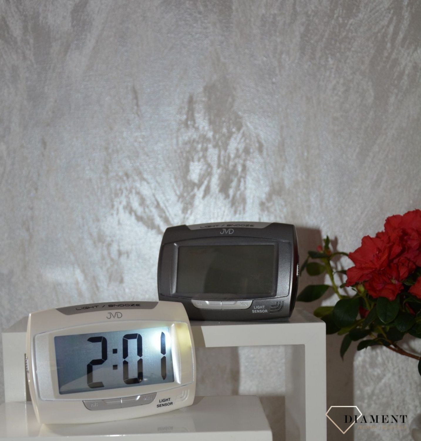 Budzik z wyświetlaczem marki JVD SB91.9.jpg