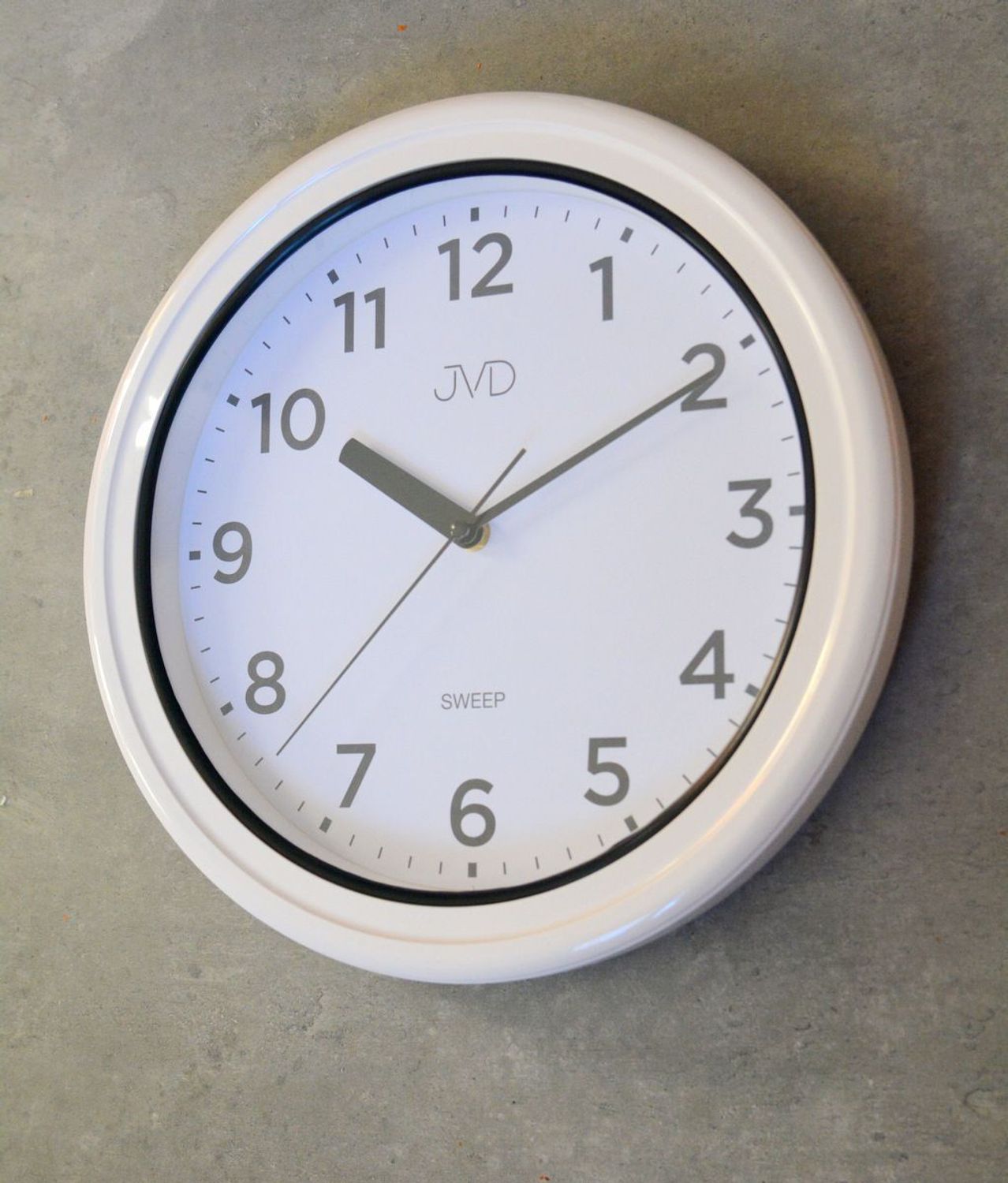 Zegar ścienny wodoszczelny łazienkowy JVD SH5913.1 biały płynący sekundnik . Zegar łazienkowy. Zegar do łazienki wodoszczelny. Ścienny zegar biały. Zegar z cichym sekundnikiem..jpg