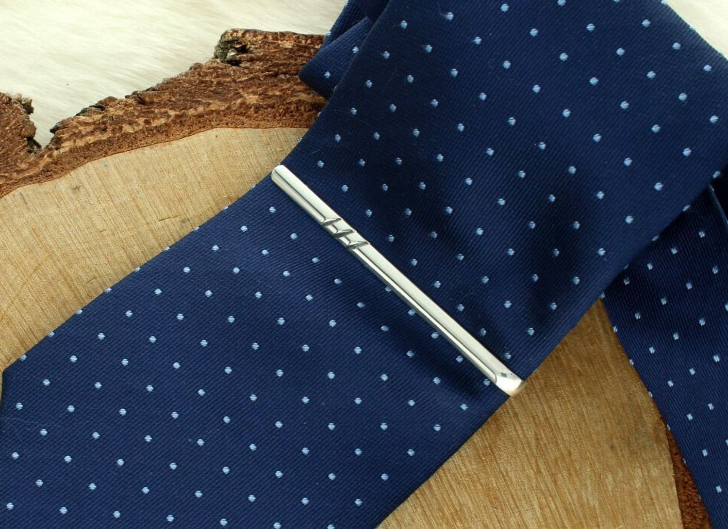 Męska srebrna spinka do krawata 925 DIA-SPI-13809-925 – z trzema paskami spinka.jpg