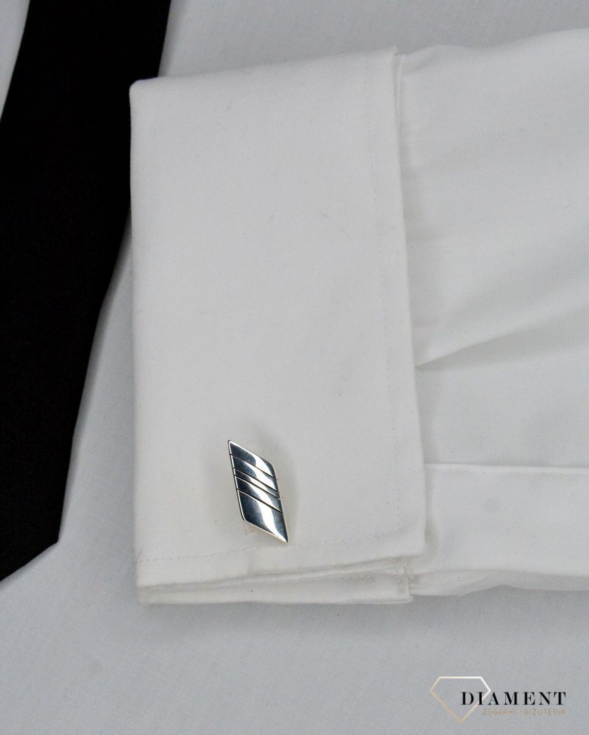 Spinki do mankietów srebrne 925 o ściętych bokach DIA-SPI-ALKM0063SPS-925. Spinki do mankietów. Eleganckie spinki do mankietów. Srebrne spinki do mankietów. Spinki męskie do mankietów. Spinki grawerowane. Spinki srebrne do mankietów ide.jpg