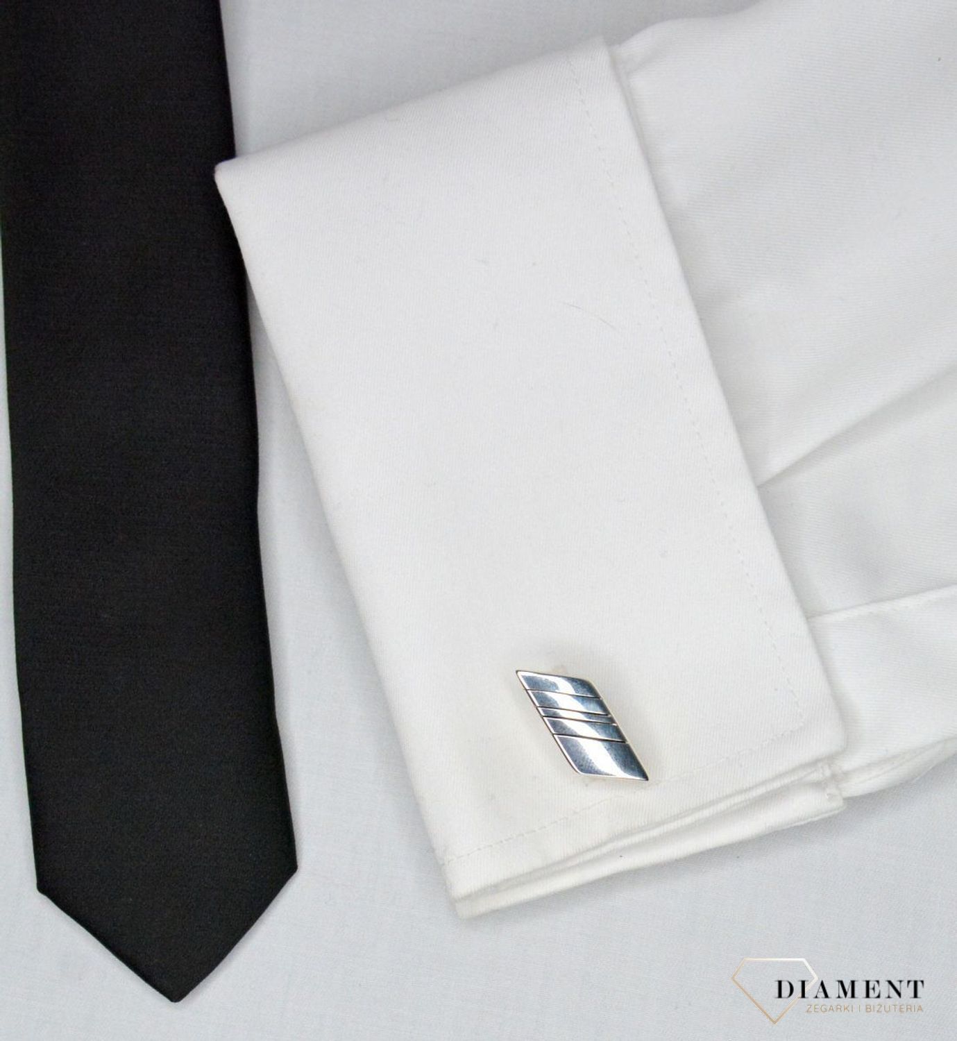 Spinki do mankietów srebrne 925 o ściętych bokach DIA-SPI-ALKM0063SPS-925. Spinki do mankietów. Eleganckie spinki do mankietów. Srebrne spinki do mankietów. Spinki męskie do mankietów. Spinki grawerowane. Spinki srebrne do mankietów ide.jpg
