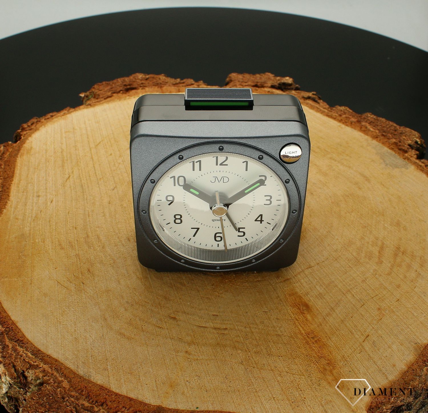 Budzik klasyczny na baterie JVD czarny SR220.3.jpg