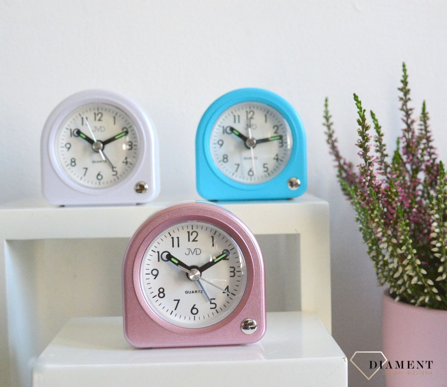 Budzik klasyczny czeskiej marki JVD SR266.6.jpg