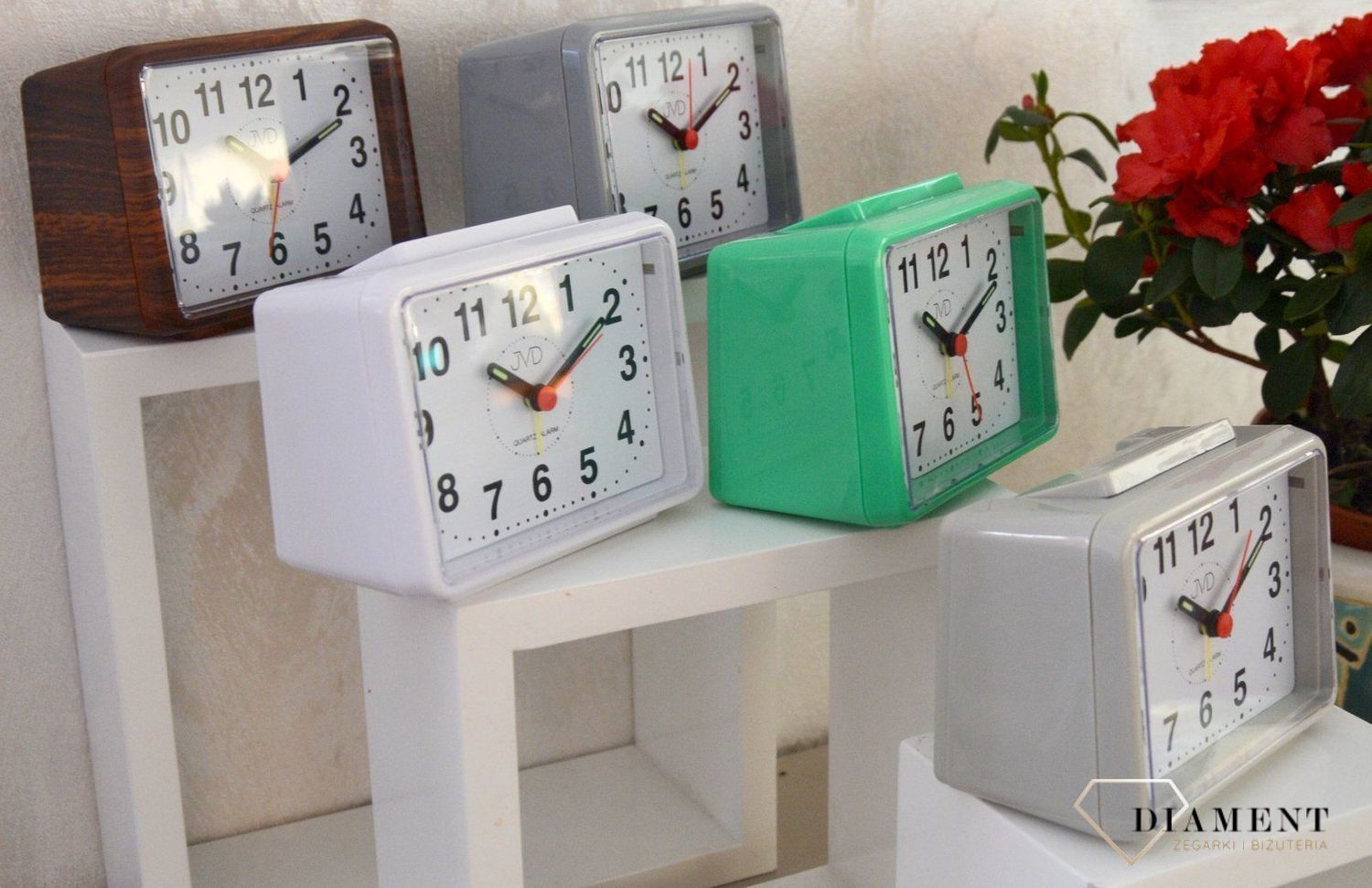 Budzik JVD na baterię w kolorze szarym SR307.3.jpg