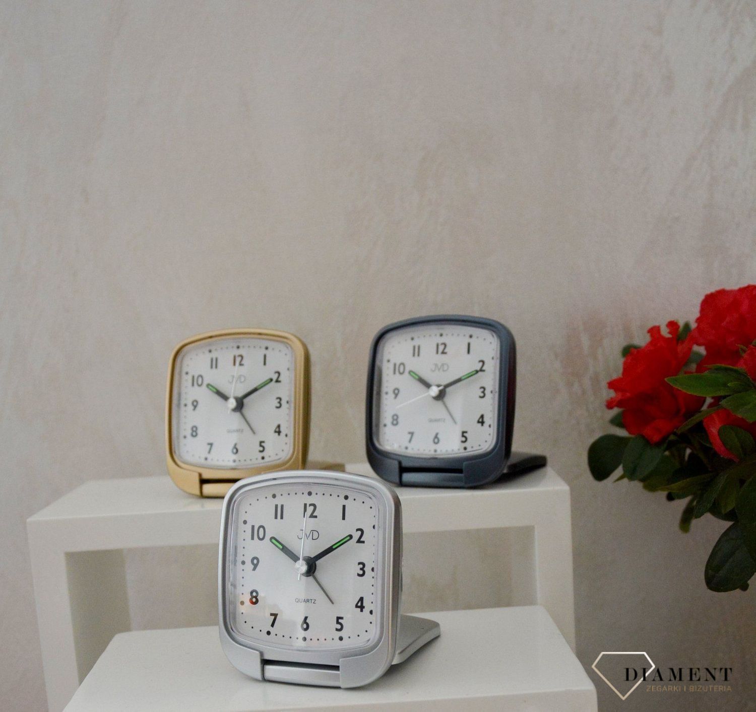 Budzik kieszonkowy, turystyczny JVD srebrny SR808 (1).jpg