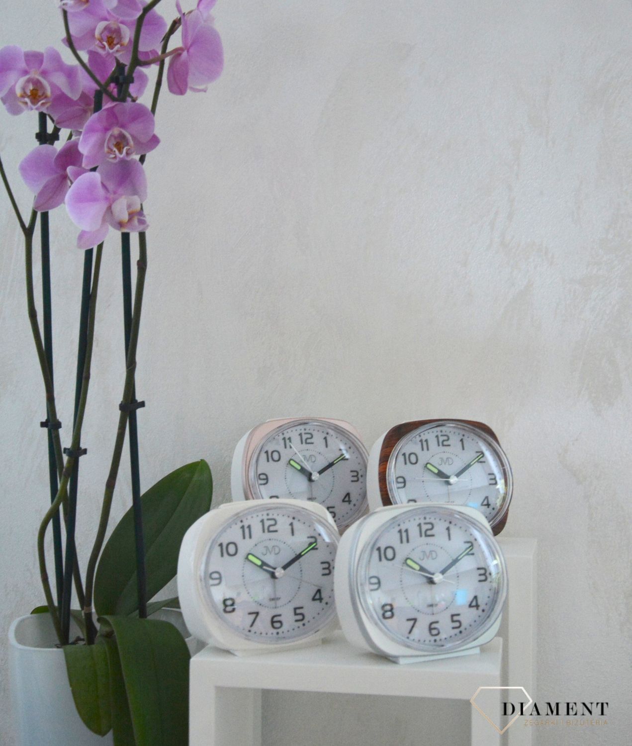 Budzik klasyczny JVD brązowy SRP001 (1).jpg