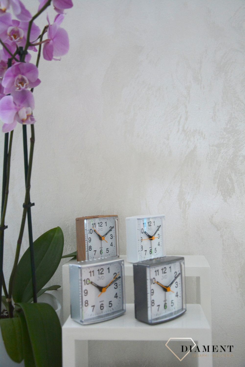 Budzik klasyczny JVD szary SRP002 (1).jpg