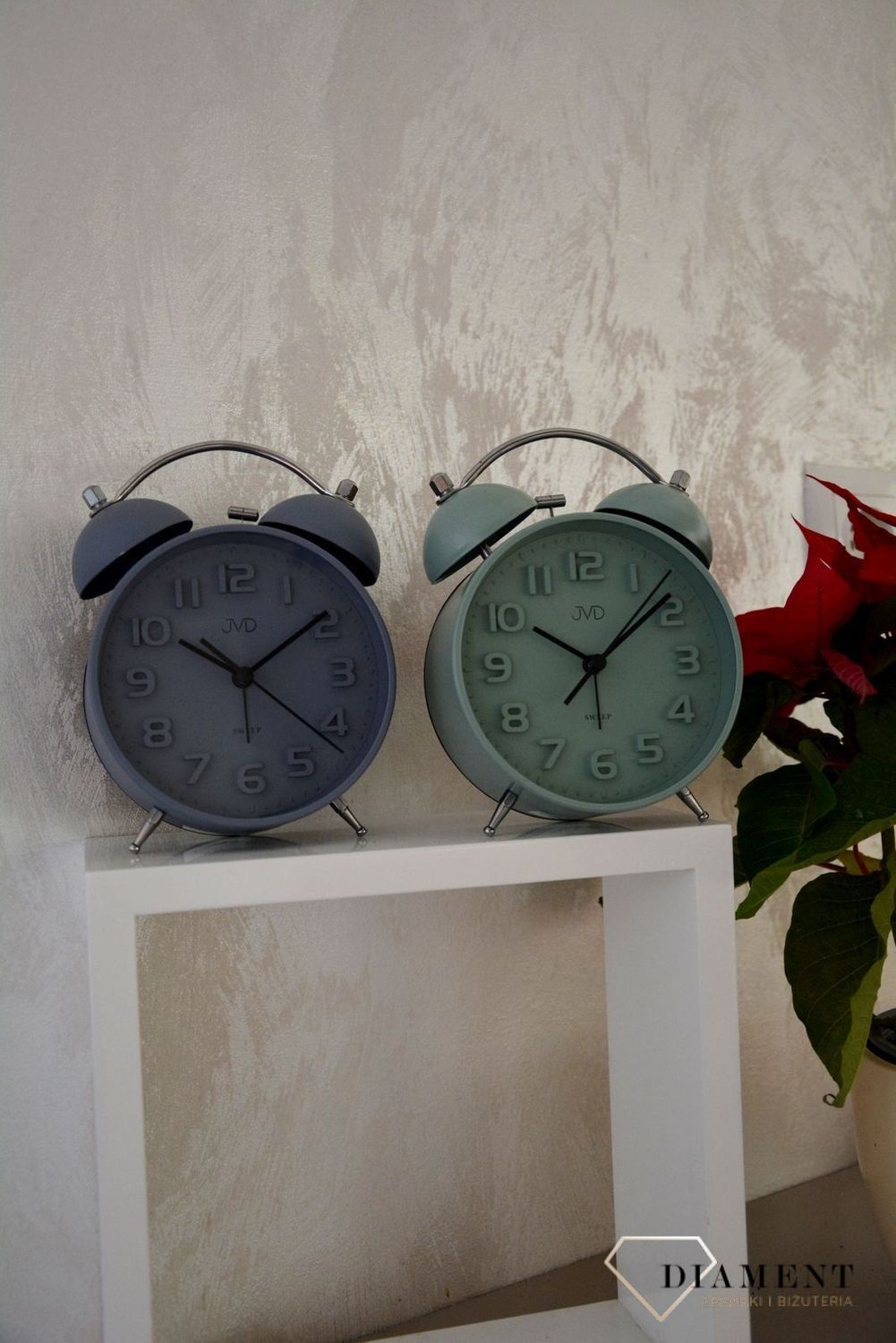 Budzik retro czeskiej marki JVD SRP2216.1 dzwonienie mechaniczne  (2).jpg