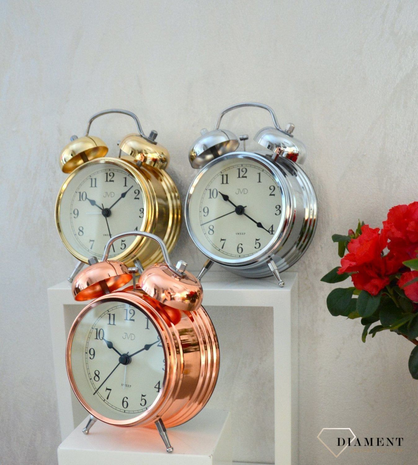 Budzik retro czeskiej marki JVD SRP2217.1.jpg