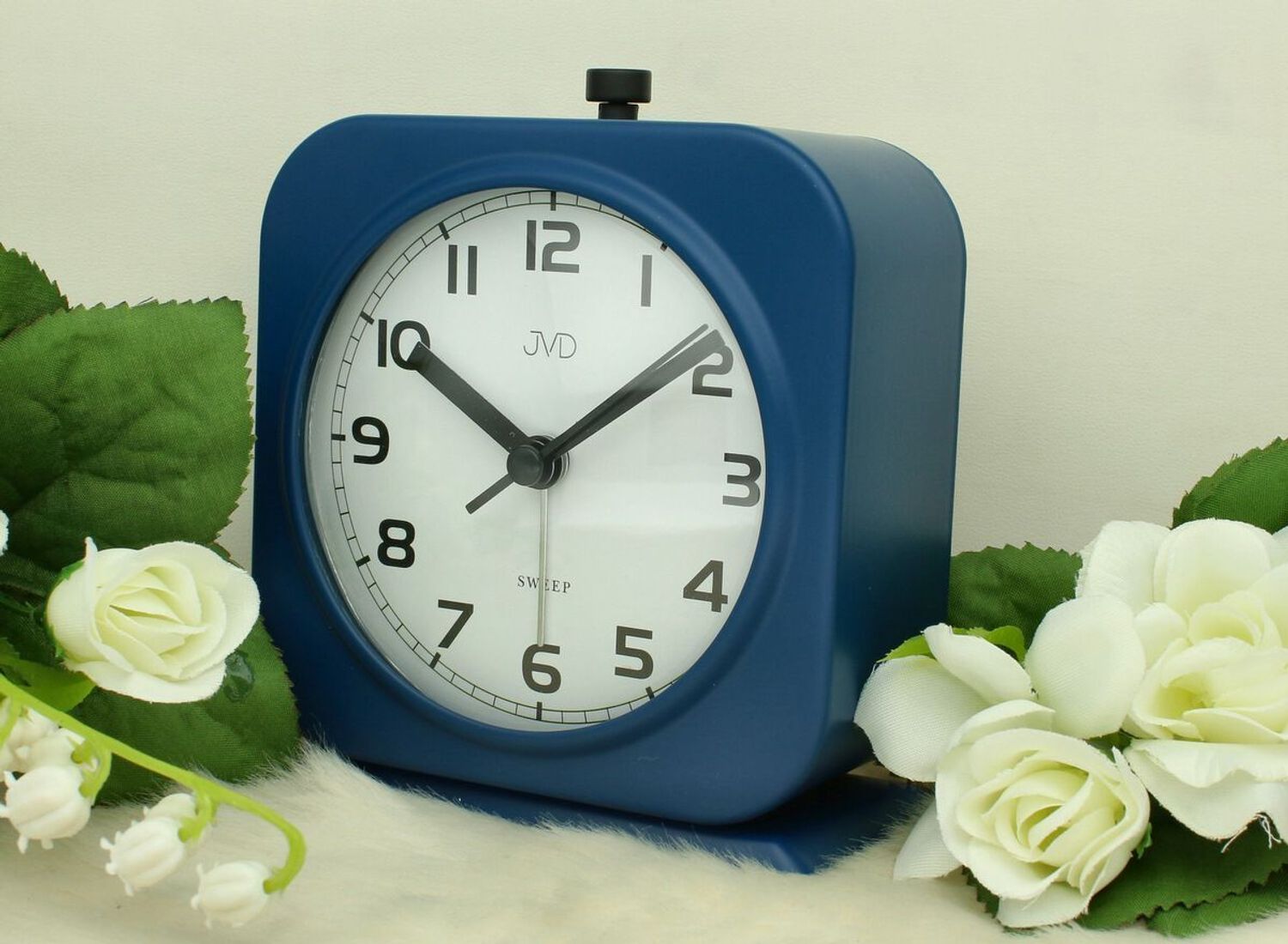 Budzik JVD analogowy niebieski DIA-SRP2220.2 – metalowy z mechanicznym dzwonieniem JVD.jpg