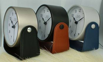 Budzik analogowy JVD DIA-SRP2313.1 czarny – kompaktowy i funkcjonalny (2).jpg