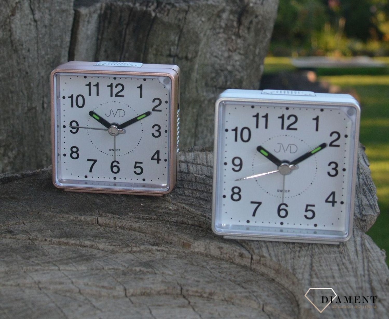 Budzik klasyczny JVD kwadratowy różowe złoto SRP26 (2).jpg