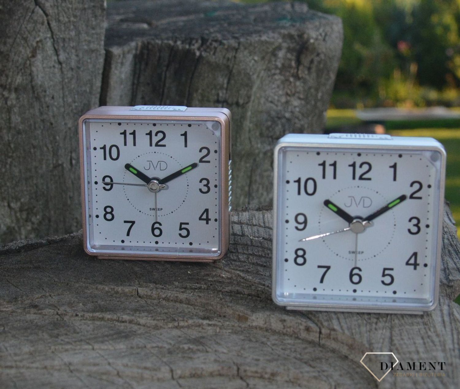 Budzik klasyczny JVD kwadratowy różowe złoto SRP26 (2).jpg