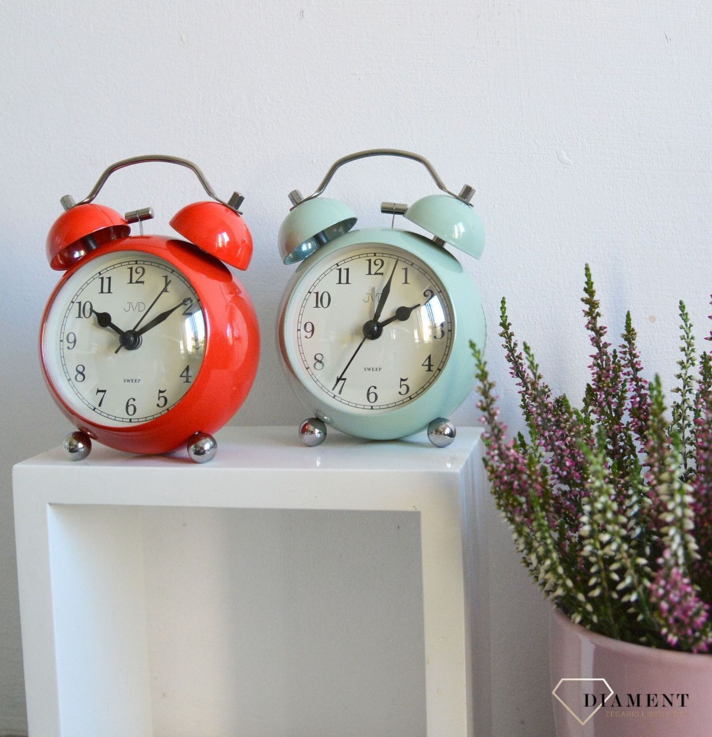 Budzik retro czeskiej marki JVD SRP2809.2.jpg