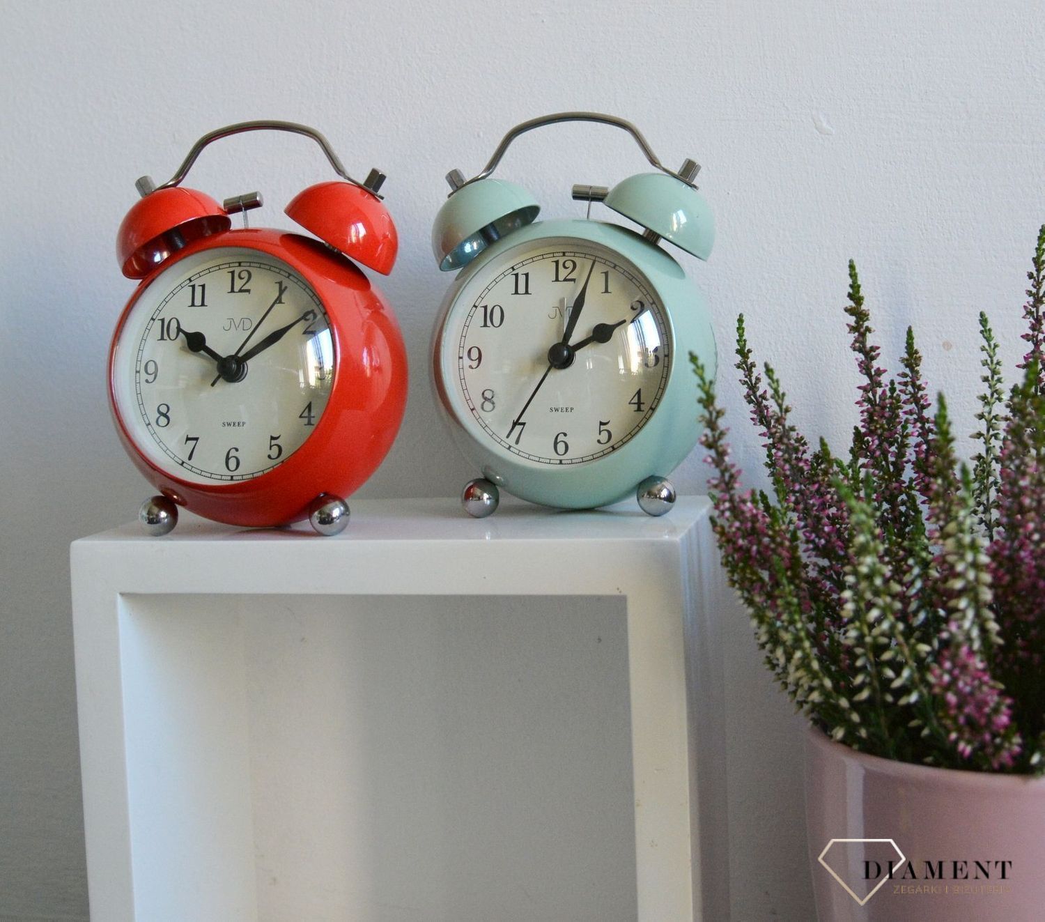 Budzik retro czeskiej marki JVD SRP2809.4.jpg