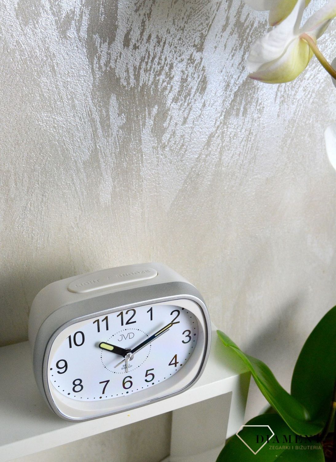 Budzik klasyczny czeskiej marki JVD SRP836.5.jpg